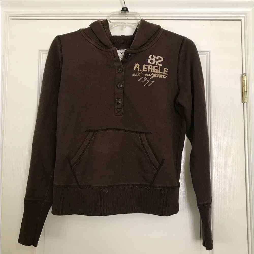 New American Eagle sweater